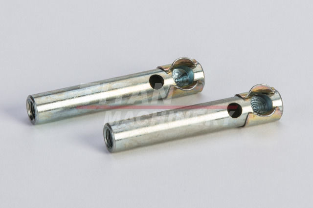 81811646 – SOCKET (1)