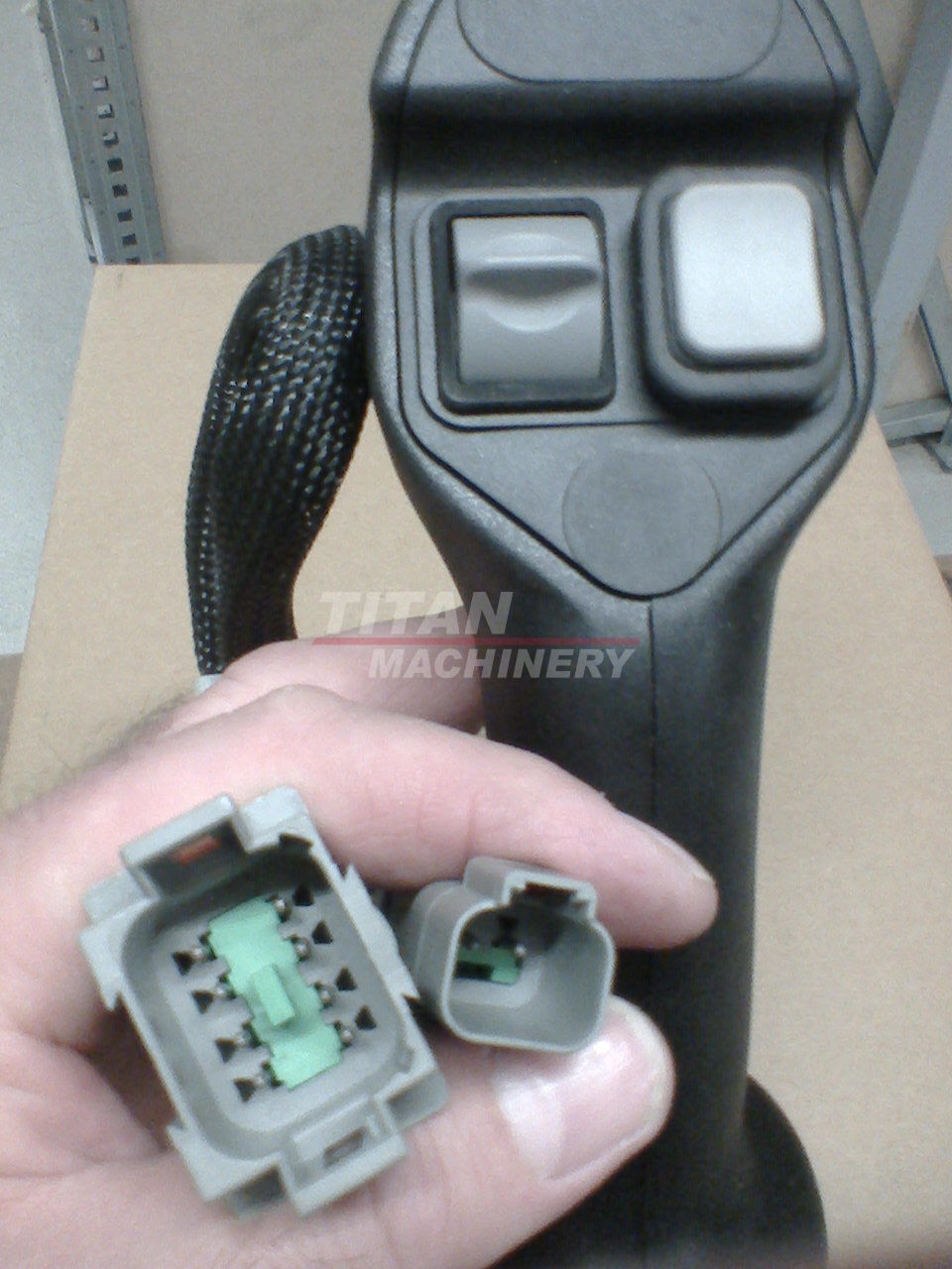 47346464 – HANDLE (1)