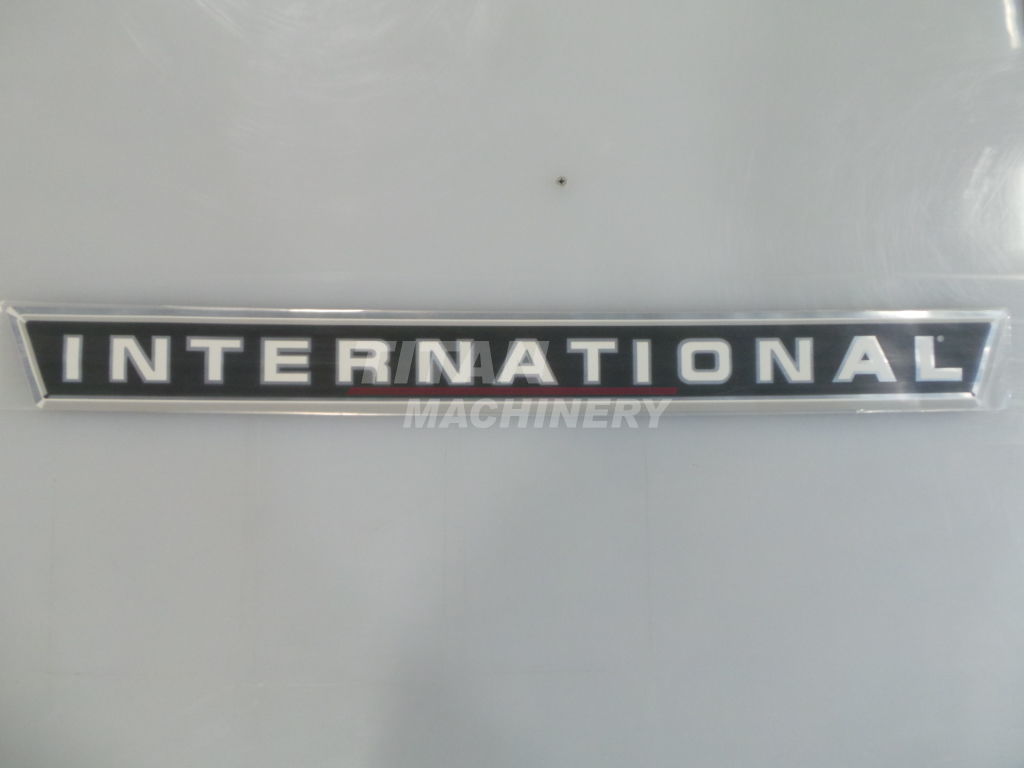 135708C1 – DECAL (1)