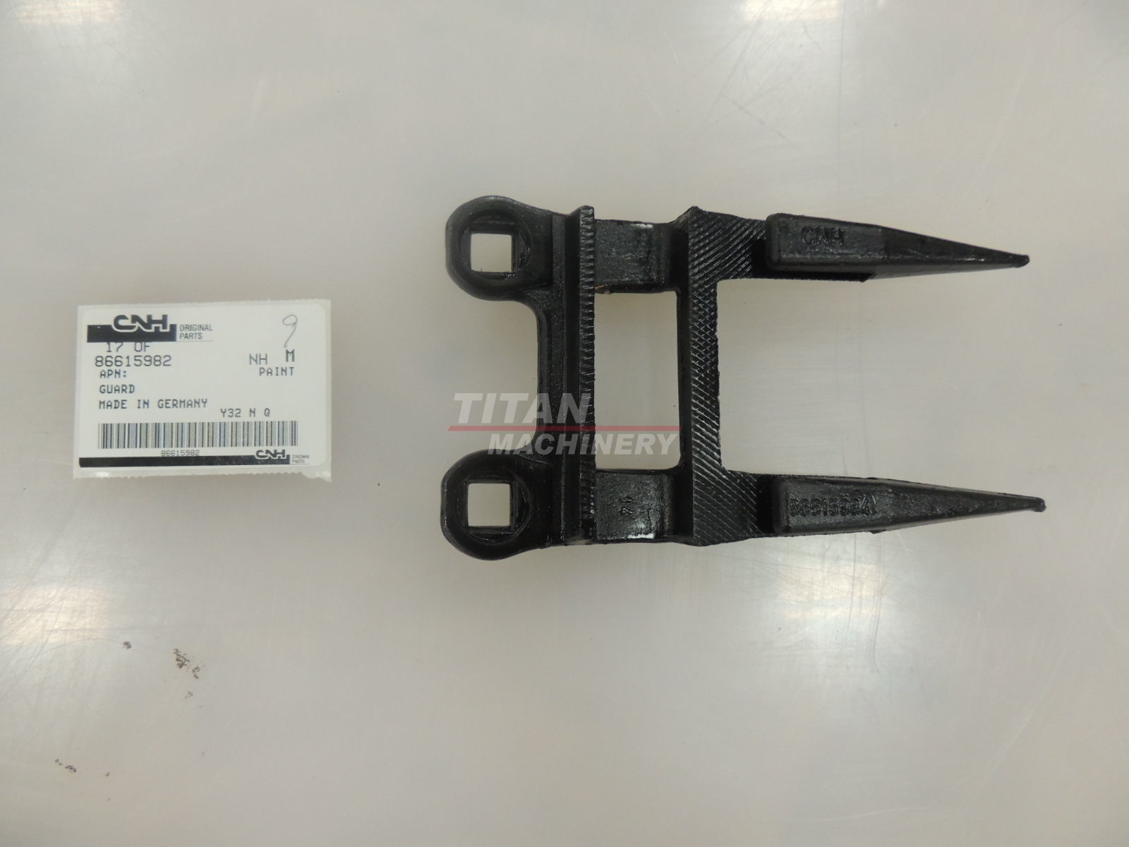 86615982DS – GUARD (1)