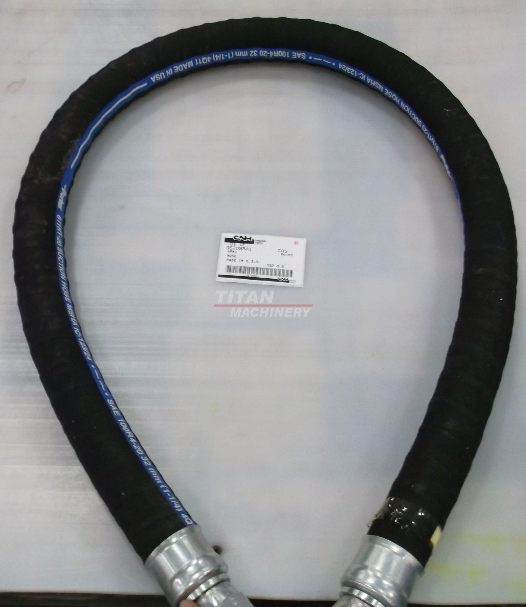 357055A1 – HOSE, 31.75mm ID x 1524mm L, SAE 100R4 (1)