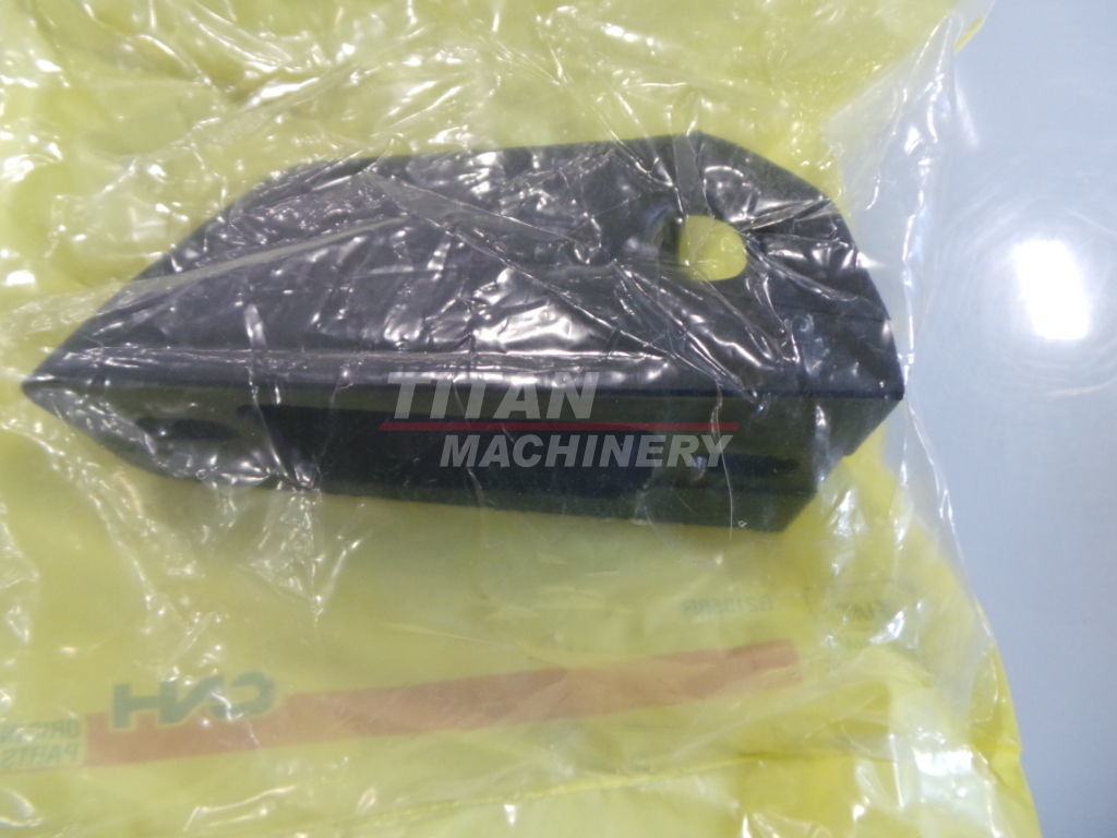 405740A1 – COVER (1)