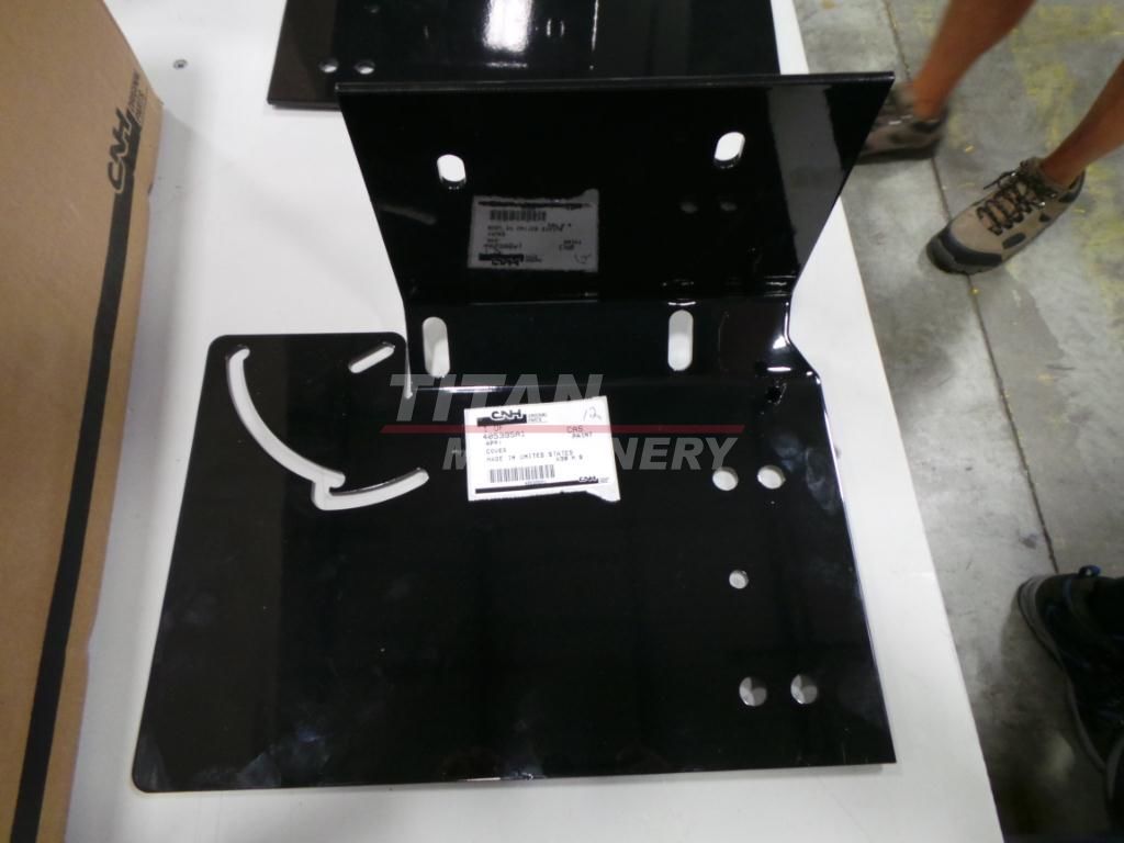 405395A1 – COVER (1)