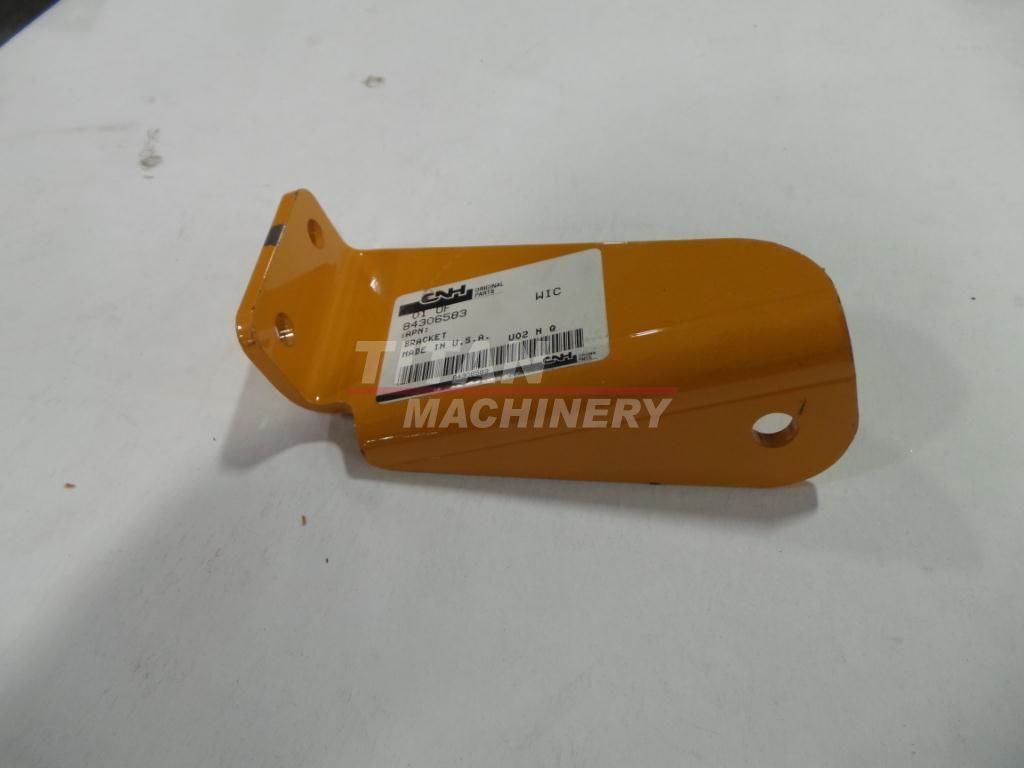 84306583 – BRACKET (1)