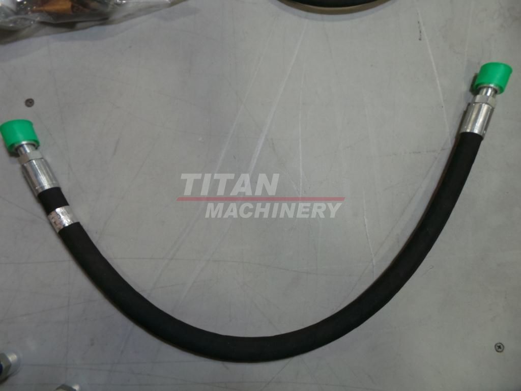 84347763 – HOSE ASSY., 12.7mm ID x 715mm L, SAE 100R17 (1)