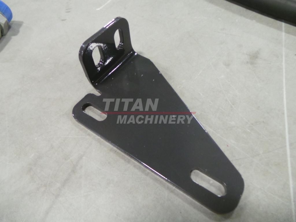 84582820 – BRACKET (1)