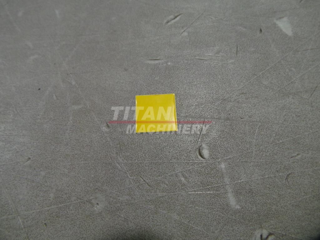 48053196 – DECAL (1)