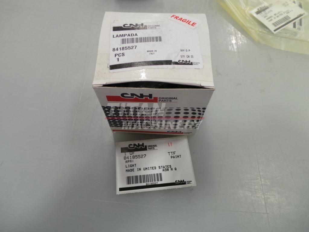 84185527 – LIGHT, 12V, 21W, Clear (1)