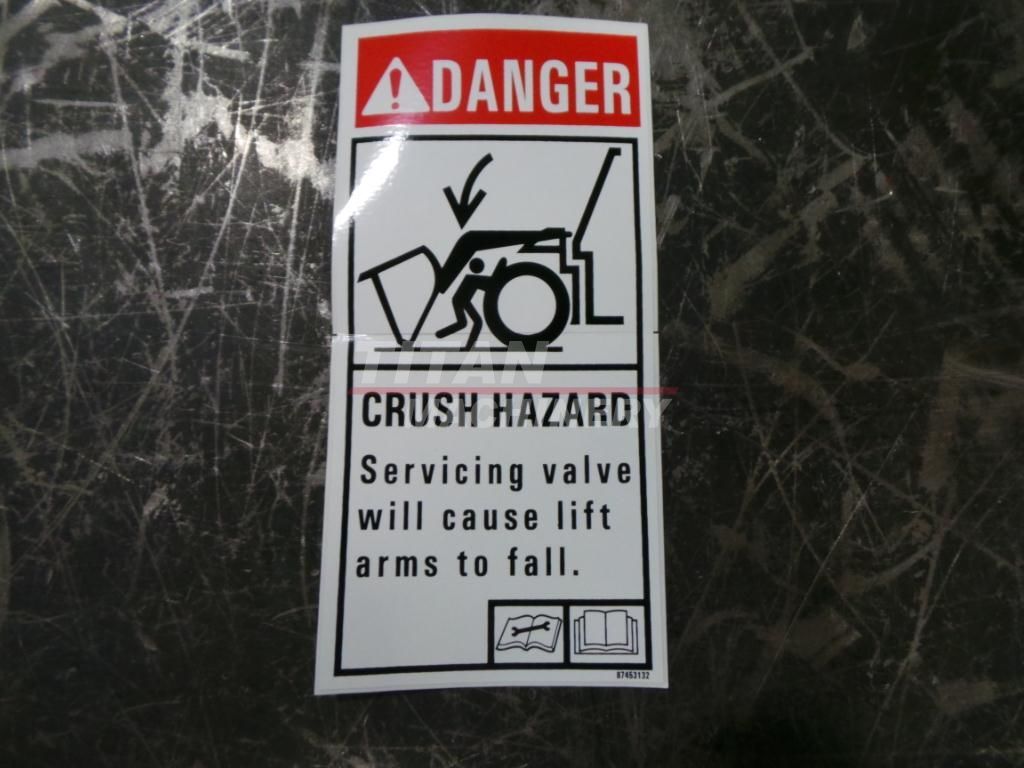 87453132 – DANGER DECAL (1)