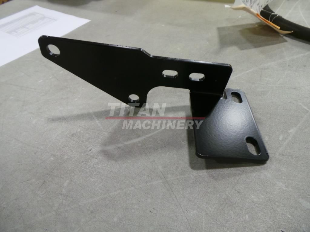 47915616 – BRACKET (1)