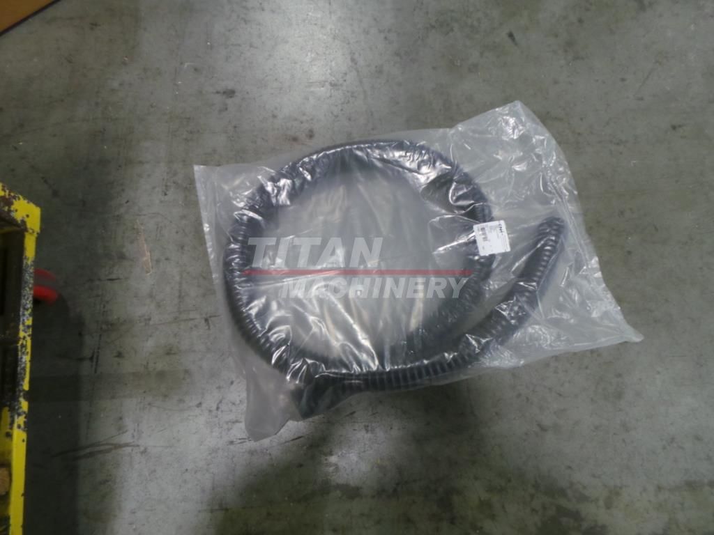 47881631 – HOSE (1)