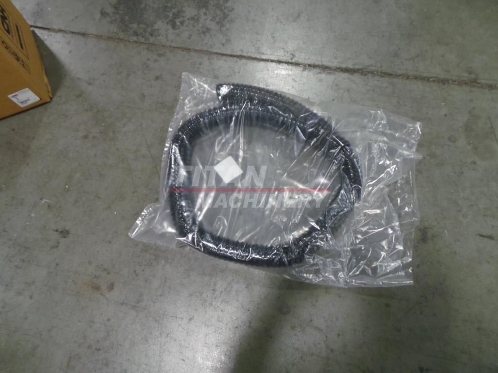 47881630 – HOSE (1)