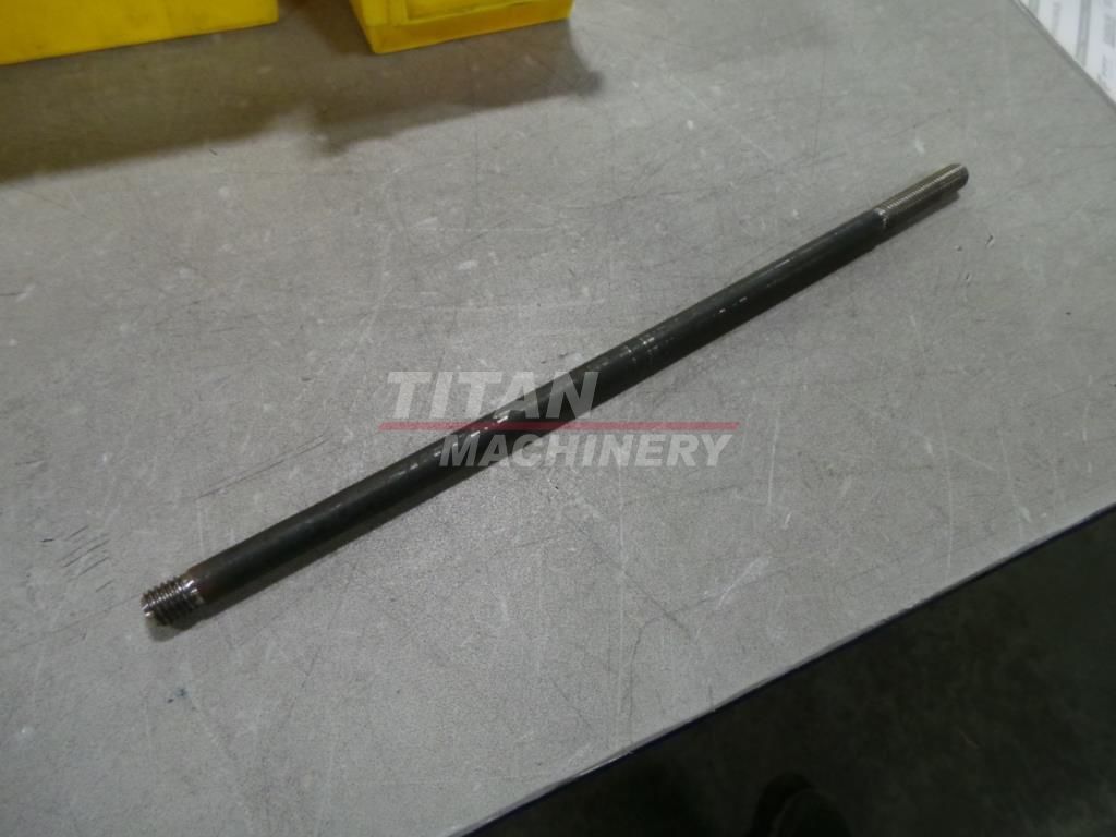 84483018 – STUD (1)