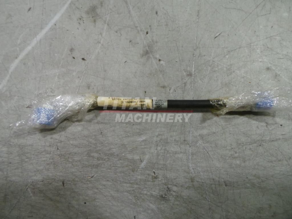84386413 – HYDRAULIC HOSE, 6.35mm ID x 308mm L, SAE 100R17 (1)