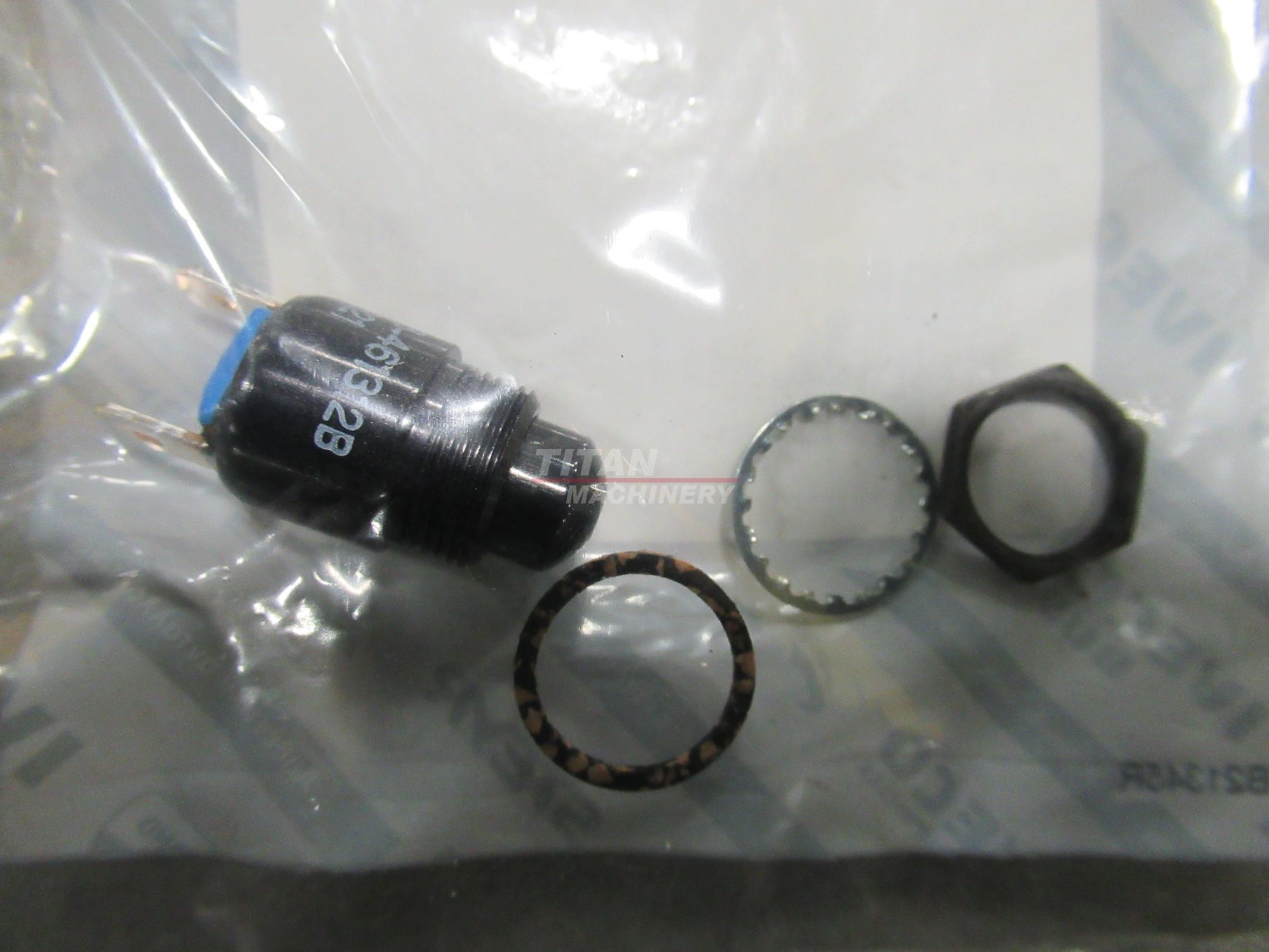 86518632 – SWITCH (1)