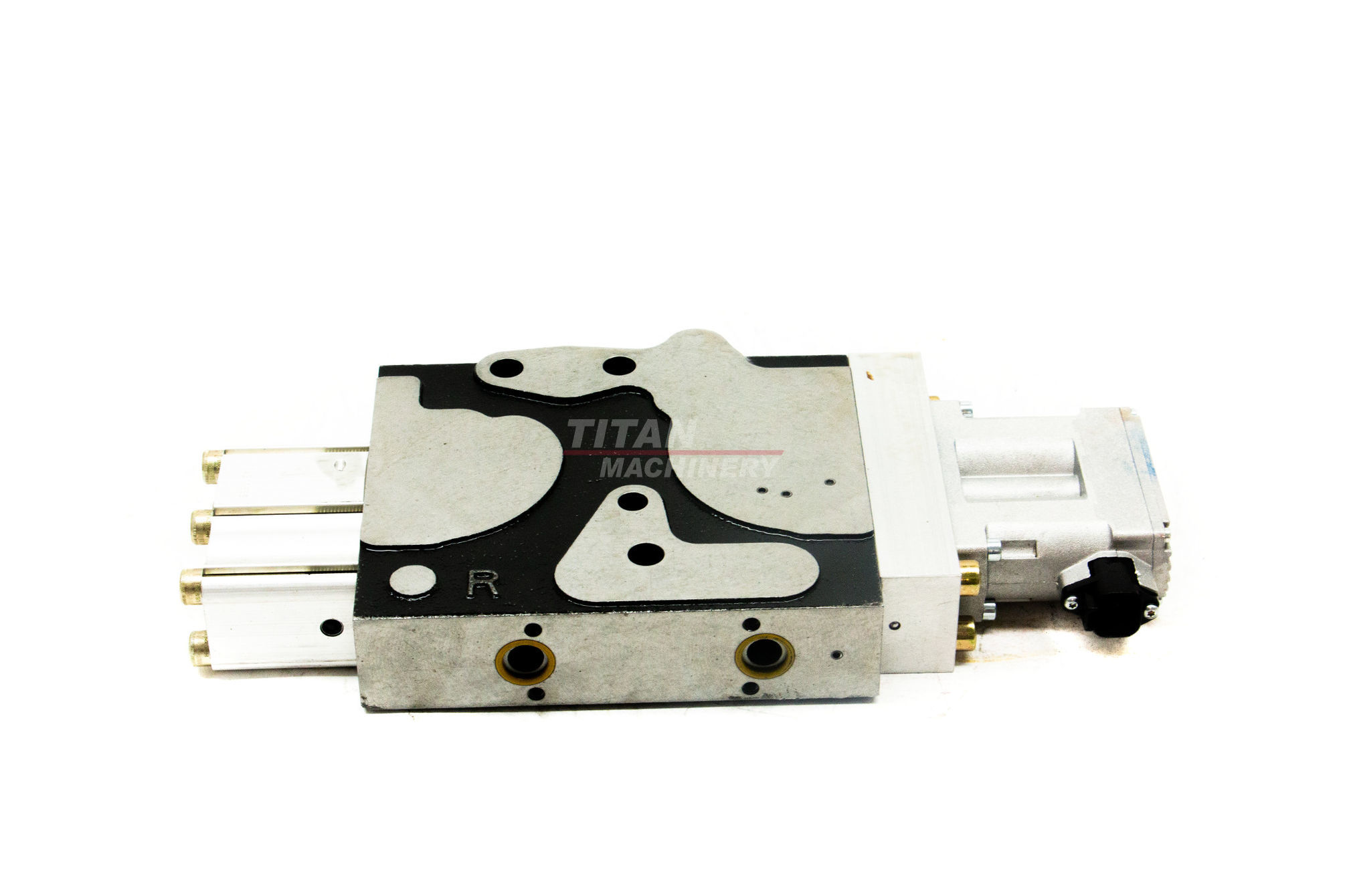 47594401 – HYDRAULIC VALVE (1)