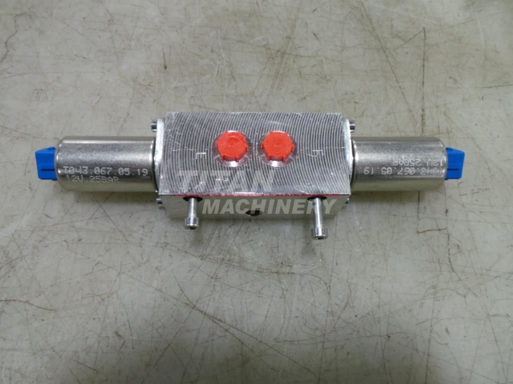 85828004 – BODY (1)